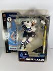 Figurine articulée McFarlane Series 7 NHL Todd Bertuzzi Canucks blanc