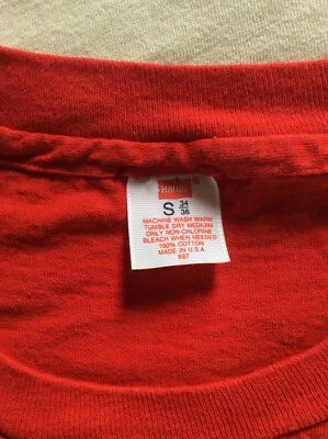 Camiseta De Colección Años 80 Principios 90 Hanes Lisa Roja Bolsillo S En Blanco 100% Algodón Foto 1 de 4