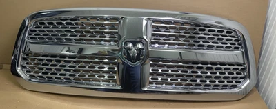 RAM 1500 2013-2022 OEM LARAMIE PARRILLA CROMADA Foto 1 de 4