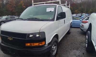 2019 Chevrolet Express 3500 Van 6.0L Engine Motor OEM 137K Miles - LKQ439557580 - Image 1 of 4