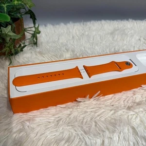 Bracelet Hermès Apple Watch M S 40mm Style Compatible avec Apple Watch Présent JAPON - Photo 1 sur 12