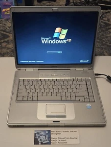 Compaq Presario C500 Intel Celeron M 440 1.73 GHz 512MB RAM 80GB HDD Win XP - Picture 1 of 19
