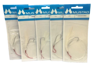 5 Ami montati con piuma per traina MUSTAD - Size 2/0 - Type Irresistible - AB761