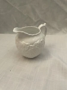 Spode Milchkännchen weiß Keramik geprägt - Bild 1 von 6