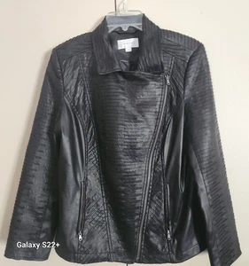 Chaqueta Erin London Asimétrica Cremallera Negra Imitación Cuero Estilo Motociclista - Imagen 1 de 9