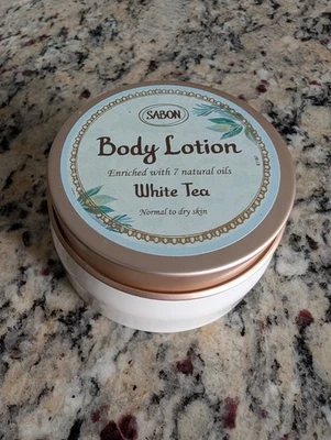 Лосьон для тела SABON White Tea обогащенный натуральными маслами (от нормальной до сухой кожи) 140 мл - Изображение 1 из 4