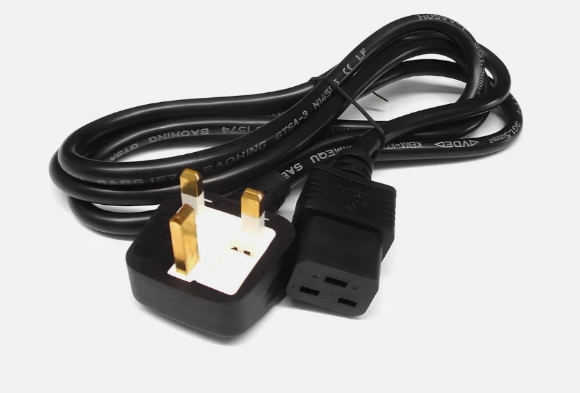 2 x New 1.8m (6ft) UK 3pin IEC C19 Power Cable 240-250V 13A UK for UPS - Image 1 of 1