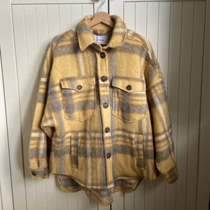 Stradivarius Oversized Brushed Shacket Jacket Size XL Mustard Yellow  - Picture 1 of 3