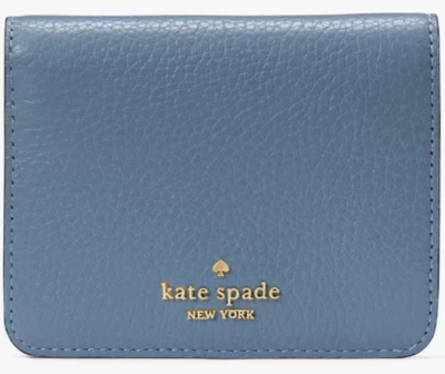 Cartera pequeña plegable Kate Spade Lena cuero granulado azul KH788 NUEVA CON ETIQUETAS $179 venta al por menor Foto 1 de 4