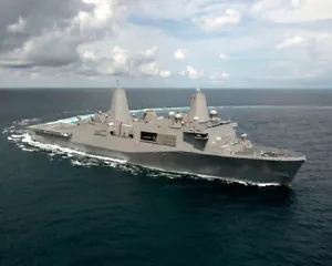 US Navy LPD-24 USS Arlington 2013-Present Glossy Photograph Print (8" x 10") - Picture 1 of 1