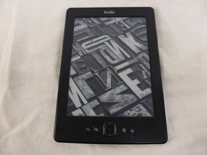 Amazon Kindle 4th Generation eBook Reader 6 Inch D01100 - Picture 1 of 8