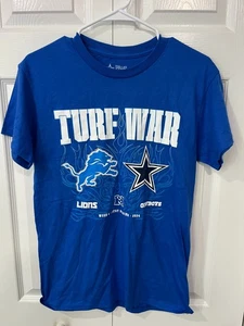 Dallas Cowboys vs Detroit Lions 2024 Turf War T Shirt Small - Picture 1 of 4