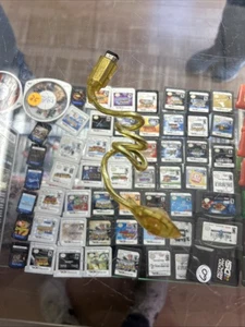 Luce verme gialla nYko per Nintendo Gameboy Color, tasca Game Boy - Foto 1 di 2