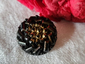 Beau bouton ancien en verre noir doré granité 2,1 cm D9G - Picture 1 of 5