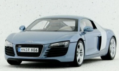 AUDI R8 - Jetblau - Audi Collection - Kyosho 1:18 - Immagine 1 di 4