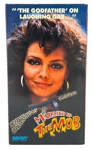 Married to the Mob VHS Movie 1994 Alex Baldwin & Michele Pfeiffer Action Vintage - Picture 1 of 6