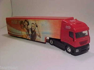 Camion musicale ologramma Iveco Stralis Coca-Cola senza marchio 1/87 H0 plastica pressofusa - Foto 1 di 7