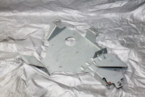 07-14 Mercedes S-Class W221 Voice Control Module Mount Bracket A2215450947 OEM - Picture 1 of 5