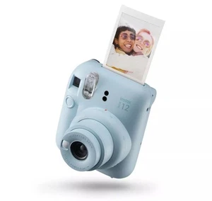 Fujifilm Instax Mini 12 fotocamera pellicola istantanea | blu pastello - Foto 1 di 10