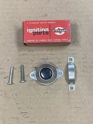 Botón de bocina estándar HB6.  Foto 1 de 4