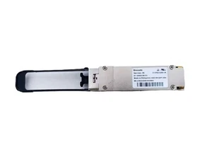 Émetteur-récepteur optique Brocade 40Gb/s QSFP+ MPO/MPT 850nm MM 100m 57-1000128-01 - Photo 1/1