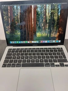 Apple MacBook Air 2020 M1 Chip 13" Laptop 8GB 256GB SSD - Silver, Bat Health 91% - Afbeelding 1 van 19