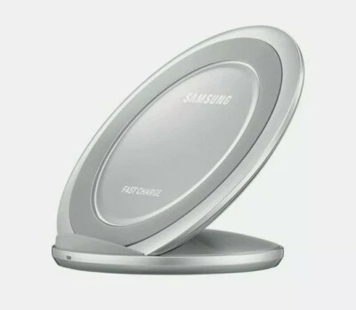 Samsung EP-NG930TBEGUS Fast Charge Wireless Qi Charging Stand - Image 1 of 2
