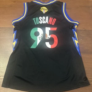 Camiseta Rara JUAN TOSCANO Golden State Warriors #95 Edición México Talla 44 - Imagen 1 de 9