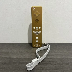 Legend of Zelda Skyward Sword Wii Remote Gold Nintendo Motion Plus Free Postage - Picture 1 of 6