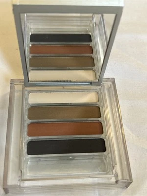 RARE MODELS PREFER  Quad Eyeshadows "the basics" neudes brown natural colors - Image 1 of 4