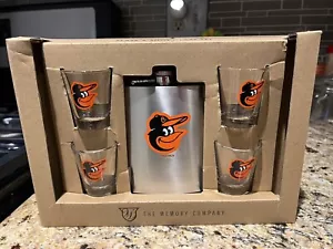 Baltimore Orioles MLB Flask and 2 Oz Shot Glasses Set 4 Pack Brand New - Picture 1 of 2