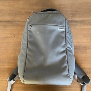 Incase ICON Slim Dual Strap Gray Laptop 15 inch +Travel Bag Backpack