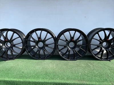 КОМПЛЕКТ ОРИГИНАЛЬНЫХ ЗАВОДСКИХ КОЛЕСНЫХ ДИСКОВ FERRARI F430 CHALLENGE 19 ДЮЙМОВ BBS RE984 RE985 - Изображение 1 из 4