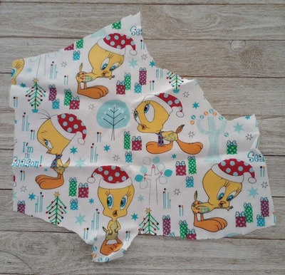 looney tunes tweety fun fabric piece 12 by 10 inch - Image 1 of 2