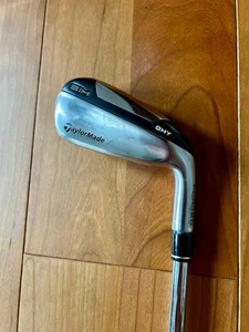 TaylorMade DHY SIM No. 4 UT - Picture 1 of 5