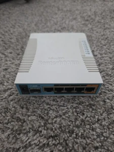 GREAT USED | MikroTik hAP ac RB962UiGS-5HacT2HnT-US - Picture 1 of 7