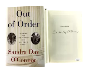 Sandra Day O'Connor autografo firmato libro fuori ordine Corte Suprema giudice JSA - Foto 1 di 2