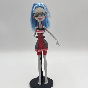 Poupée Monster High Ghoulia Yelps salle de classe éducation physique mode 2008 - Photo 1/12