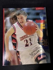 Jamelle Elliott Signed 1995-96 UCONN Hartford Courant Magazine Autographed - Picture 1 of 6