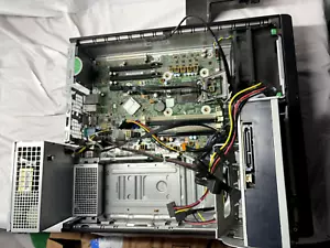 HP Z220 Desktop Workstation NO HD - Picture 1 of 8