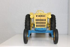 VINTAGE FORD 4400 INDUSTRIAL TRACTOR BY ERTL RARE!!