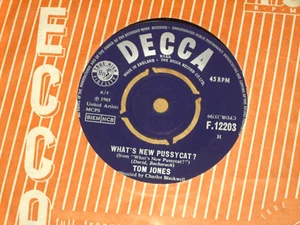TOM JONES *UK 7" 45 ' WHAT'S NEW PUSSYCAT? ' 1965 VGC - Picture 1 of 2