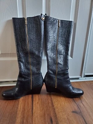 Botas negras para mujer Tory Burch cocodrilo - talla 8 1/2 M  Foto 1 de 4