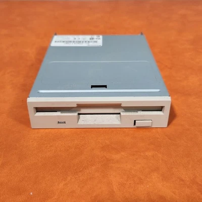 Panasonic JU-256A178P 3.5 Floppy Disk Drive Beige - Tested & Working * - Image 1 of 4