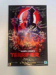 *FIRMADO ELENCO* Póster Terrifier 2 11x17 **LEE** - Imagen 1 de 10