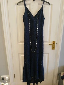 Mela London Spitze marineblau asymmetrisch Hochzeitsgast/Anlass/Party Größe 10  - Bild 1 von 7
