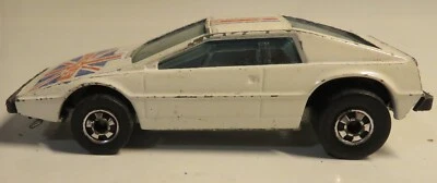 Hot Wheels 1978 Blackwall Era White Royal Flash Lotus Esprit British Flag Car - Image 1 of 4