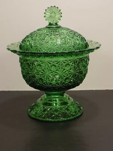 L.G. Wright Daisy & Button Green Glass Lidded Compote Candy Dish ** - Picture 1 of 9