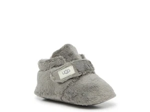 Boy's Boots UGG Bixby Crib Shoe Set - Picture 1 of 16
