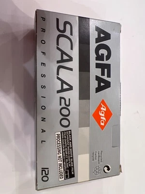 4 Stück Agfa Scala 200X Professional Schwarz Weiß KB Film 36 Bilder ISO200/24° - Bild 1 von 2